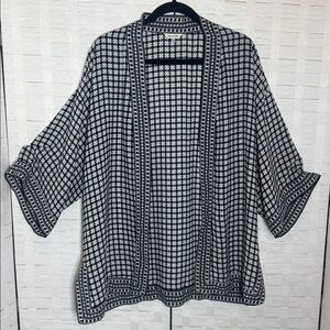Max Studio Black & White Kimono Open Front Lightweight Boho Jacket Size Medium